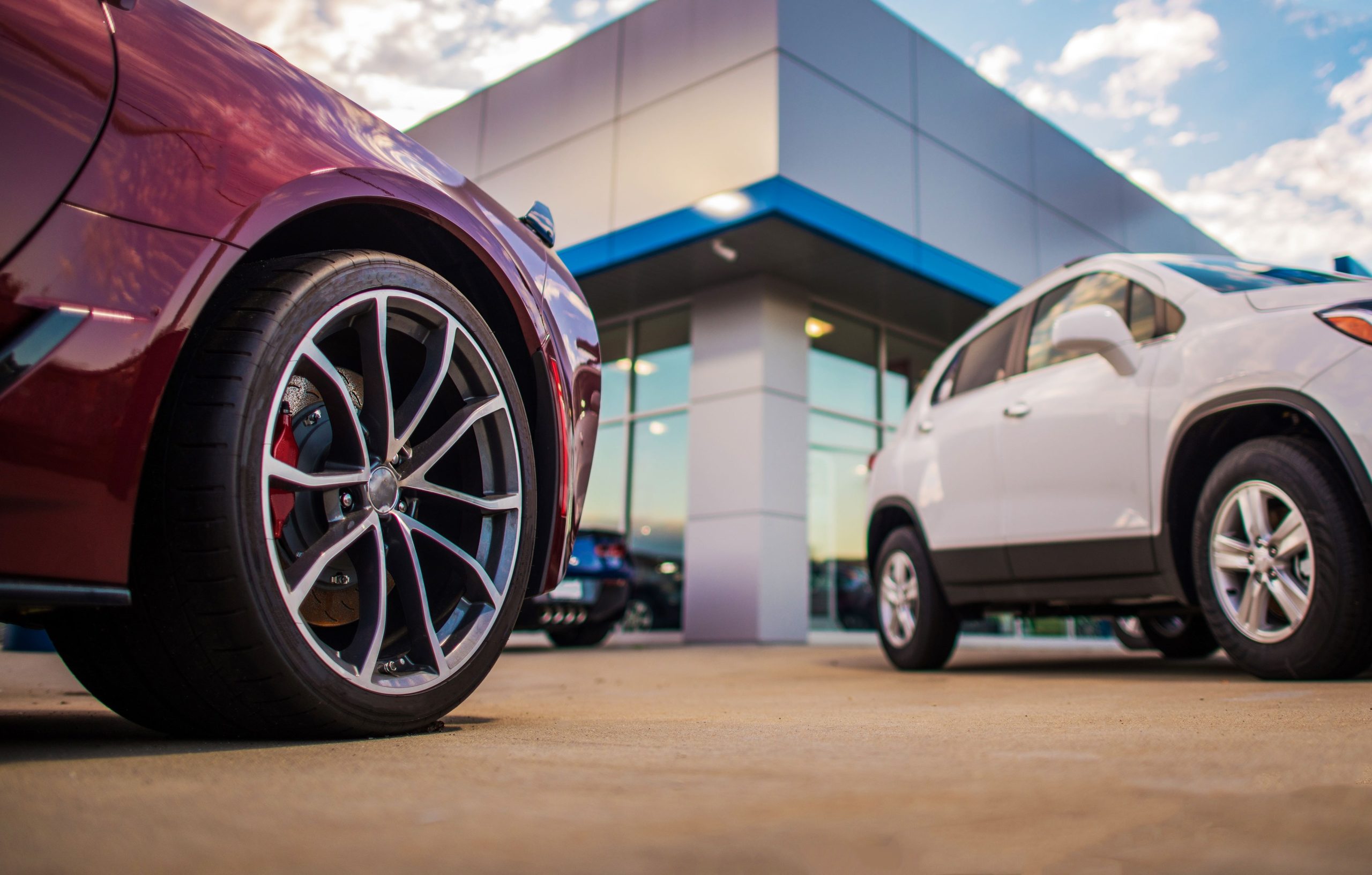 Should You Buy or Lease Your Next Car?
